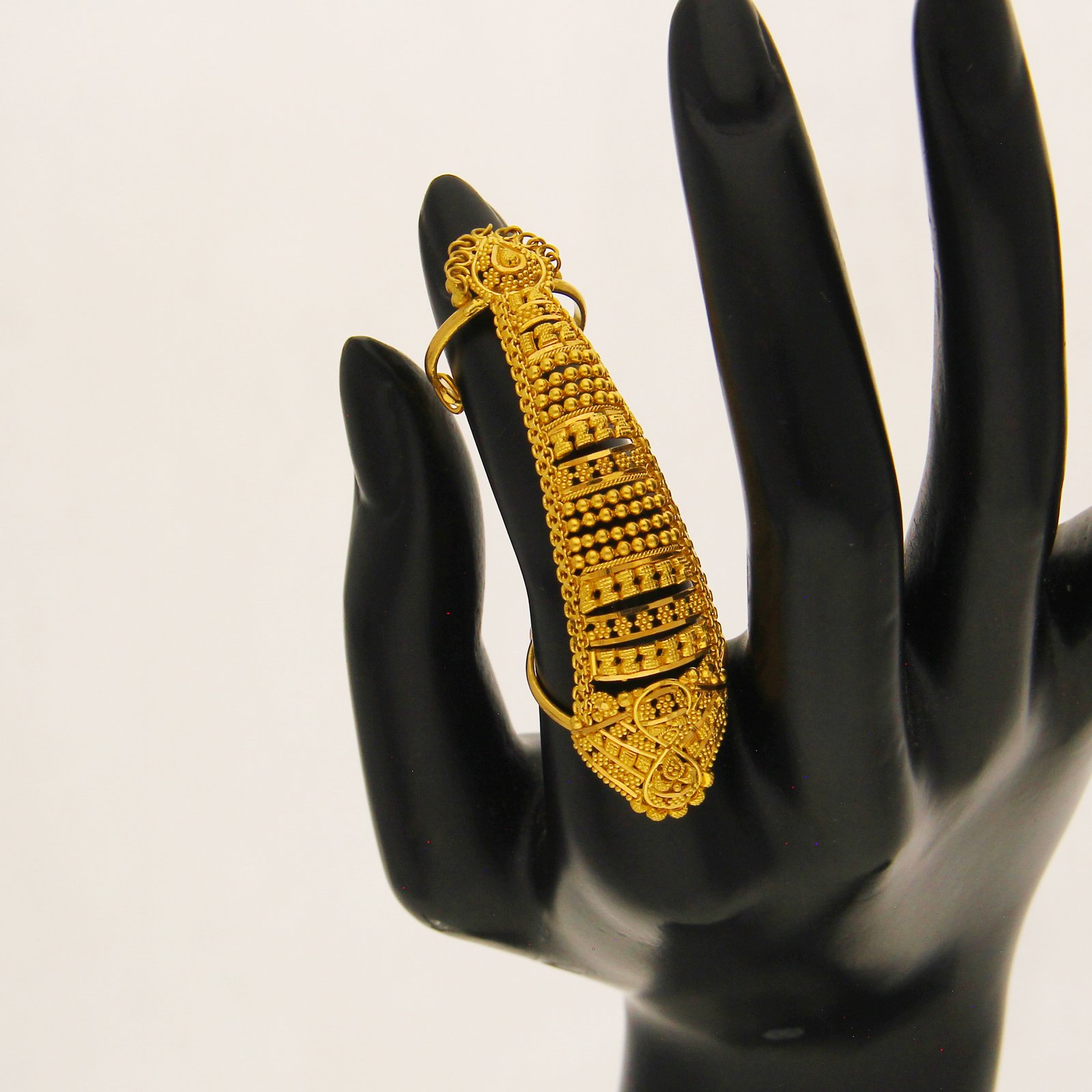 LADIES FANCY RING